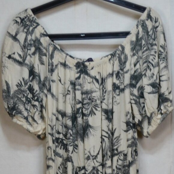 Marks & Spencer Floral Maxi Dress - cream and black vintage print - Picture 3 of 7